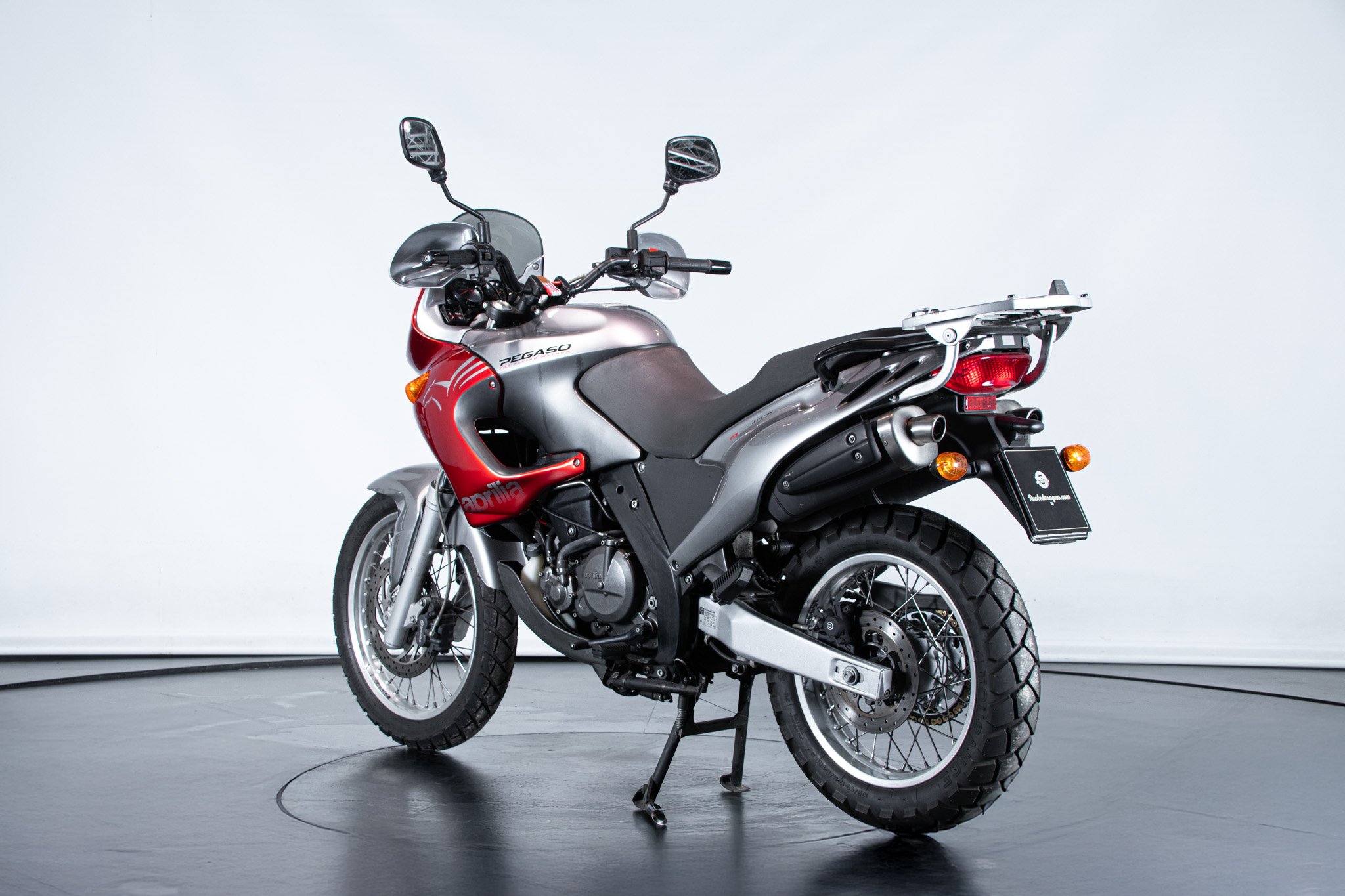 Aprilia PEGASO 