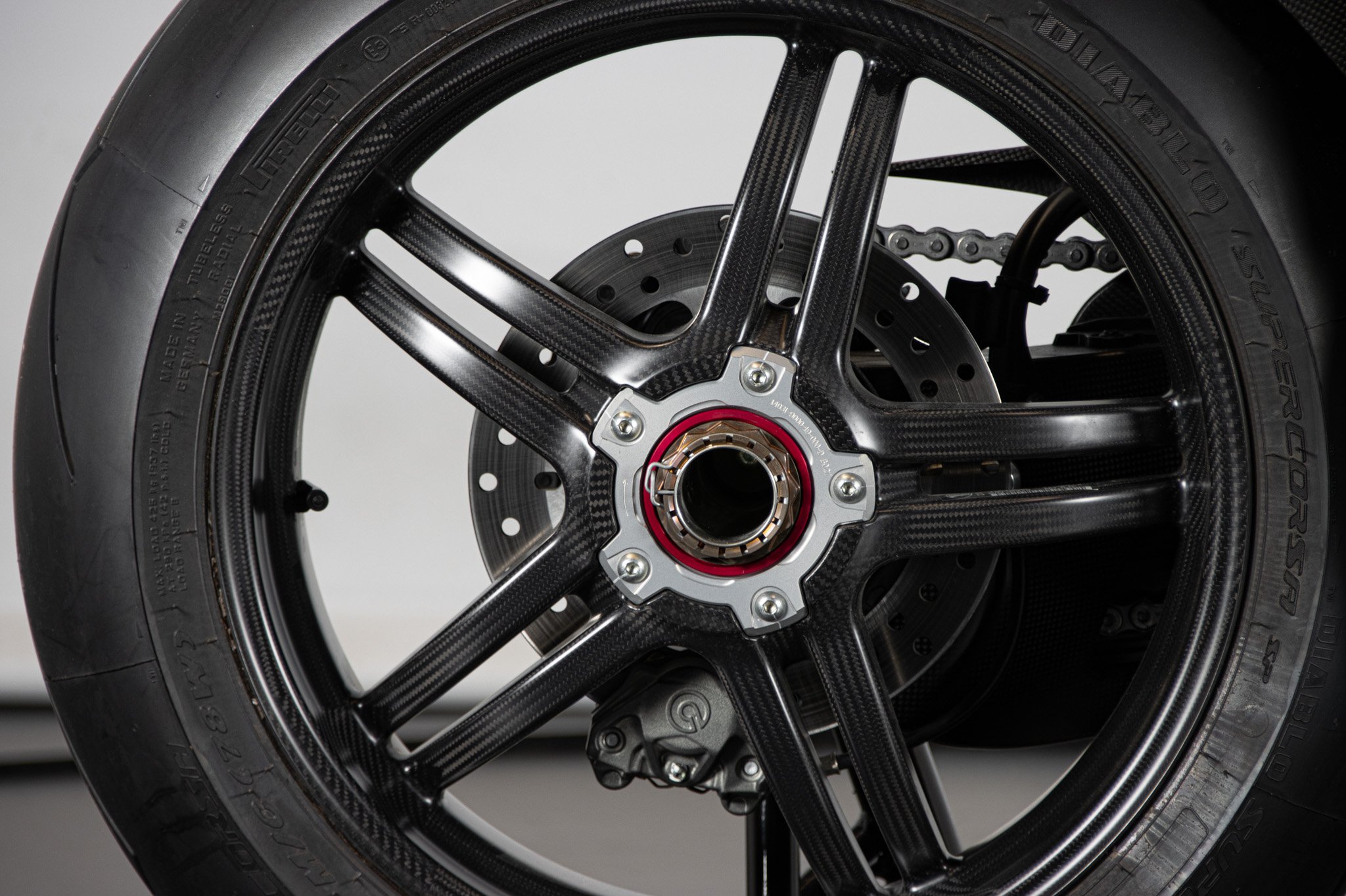 Ducati 1299 SUPERLEGGERA 