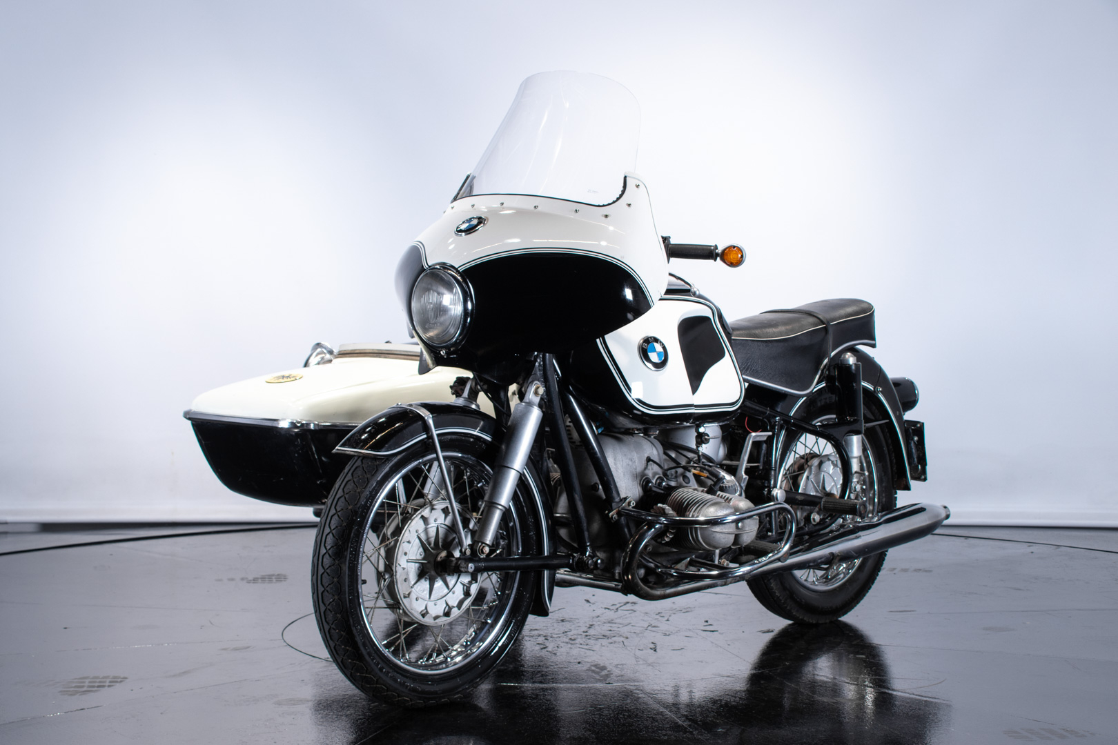 BMW R69S Sidecar 