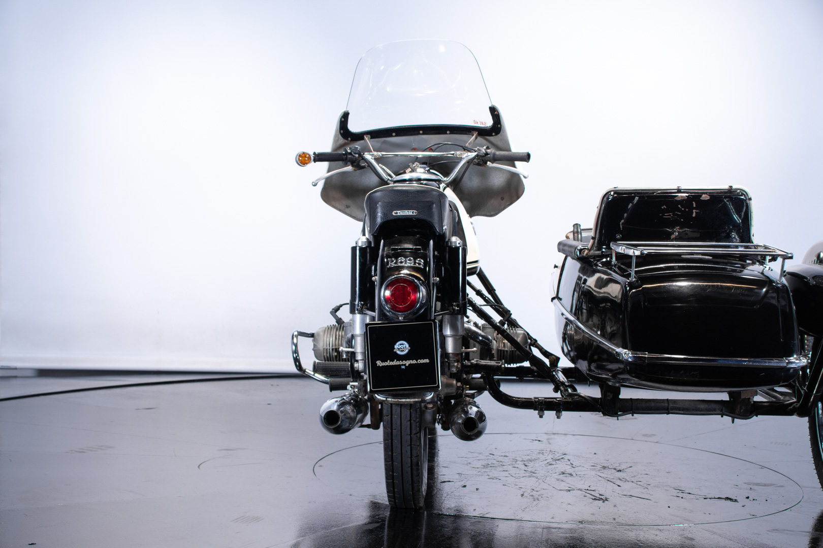 BMW R69S Sidecar 