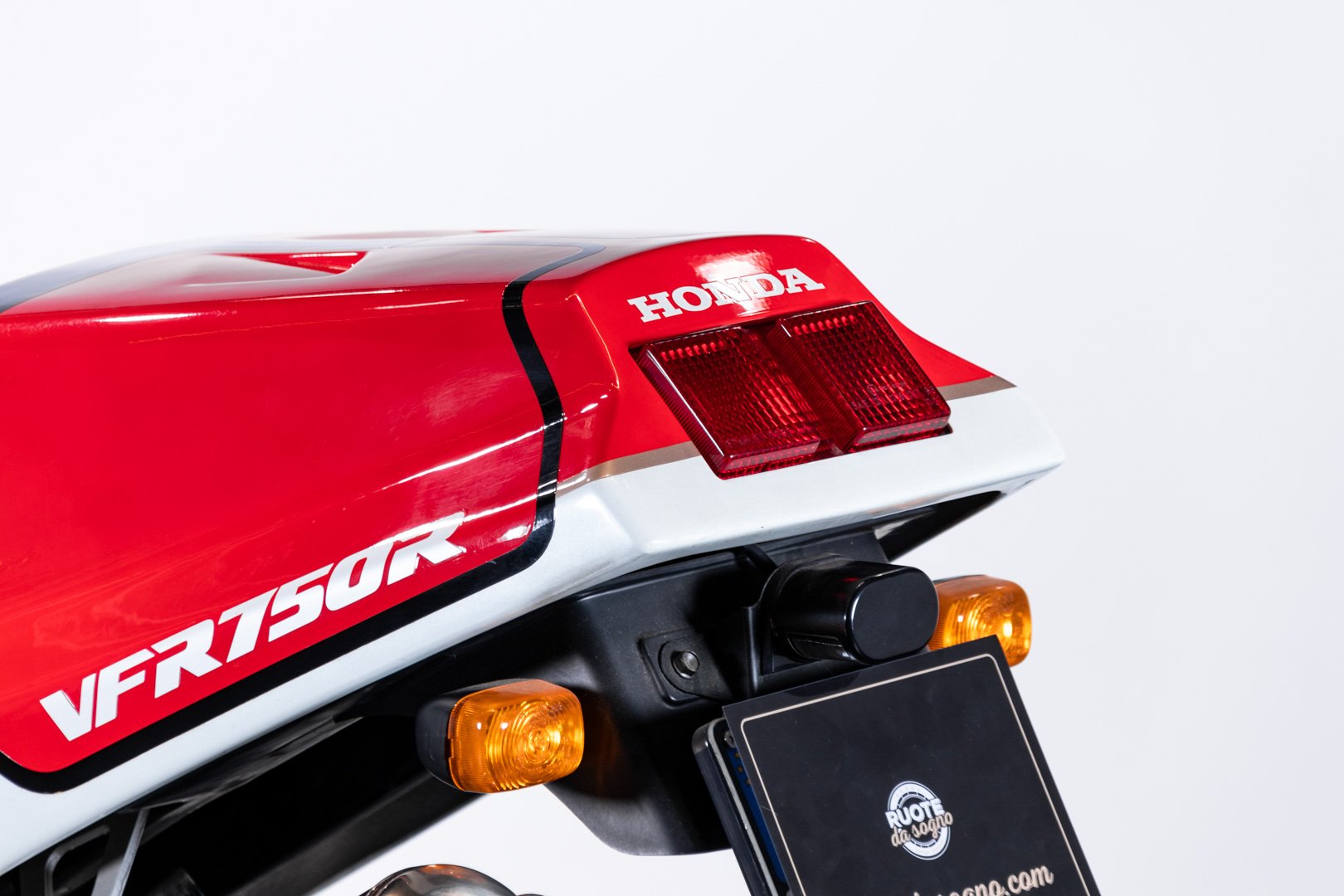 Honda VFR 750 r (RC 30) 