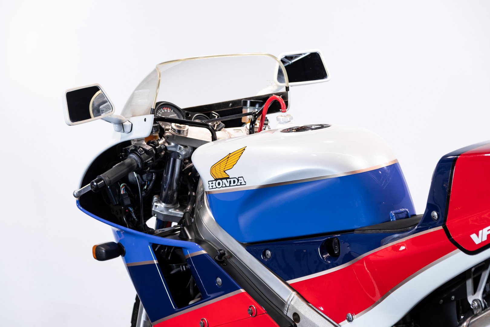 Honda VFR 750 r (RC 30) 