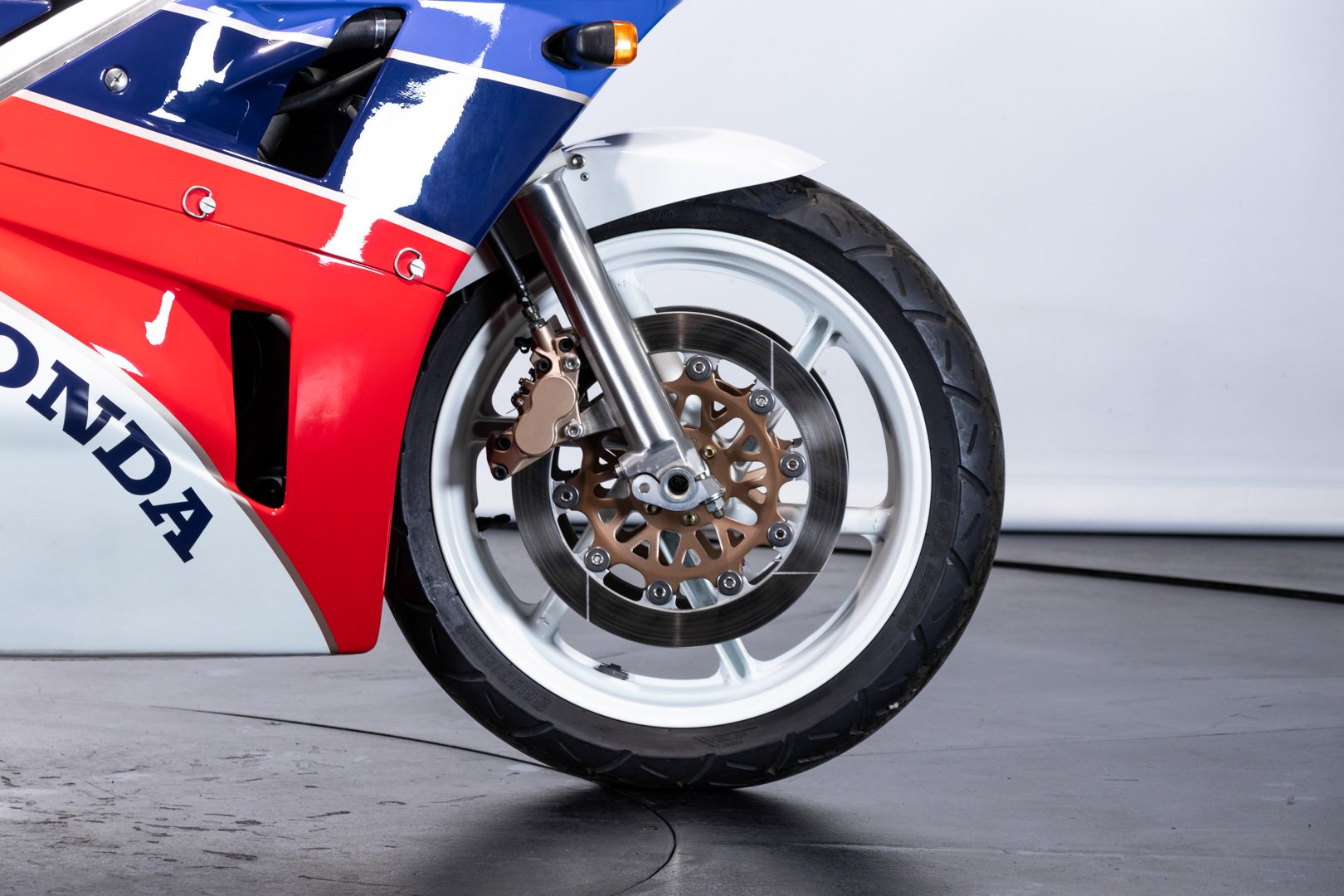 Honda VFR 750 r (RC 30) 