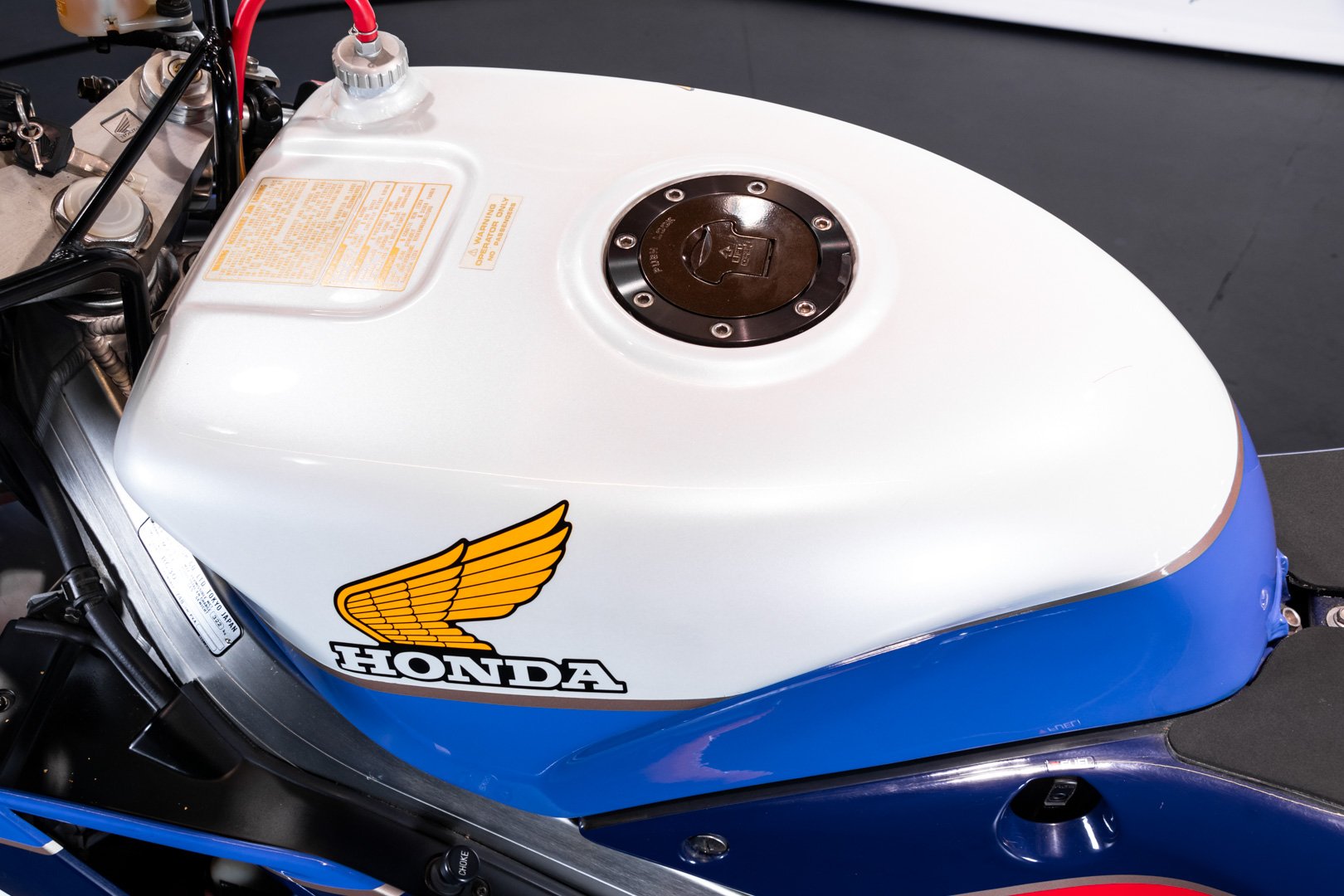 Honda VFR 750 r (RC 30) 