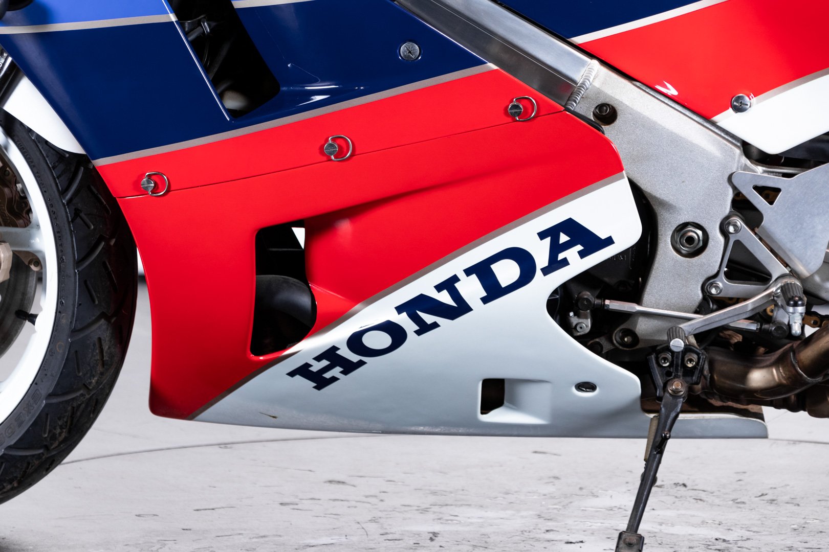 Honda VFR 750 r (RC 30) 