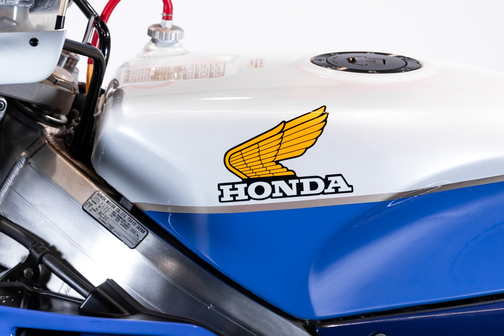 Honda VFR 750 r (RC 30) 