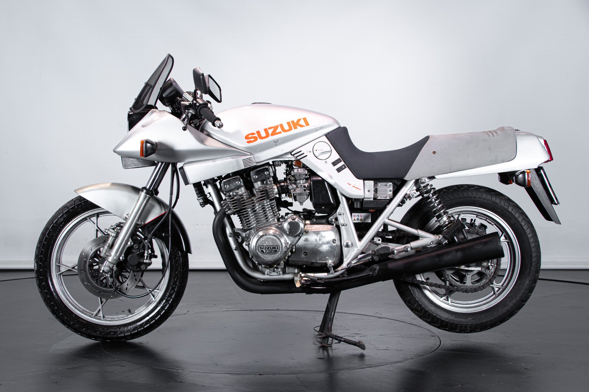 Suzuki KATANA 1100 