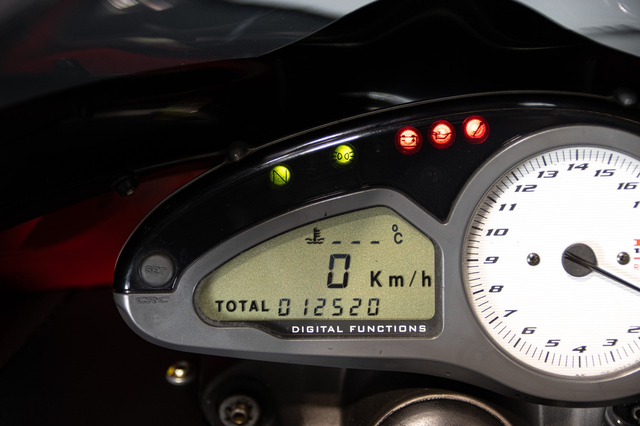 MV Agusta F4 1000 