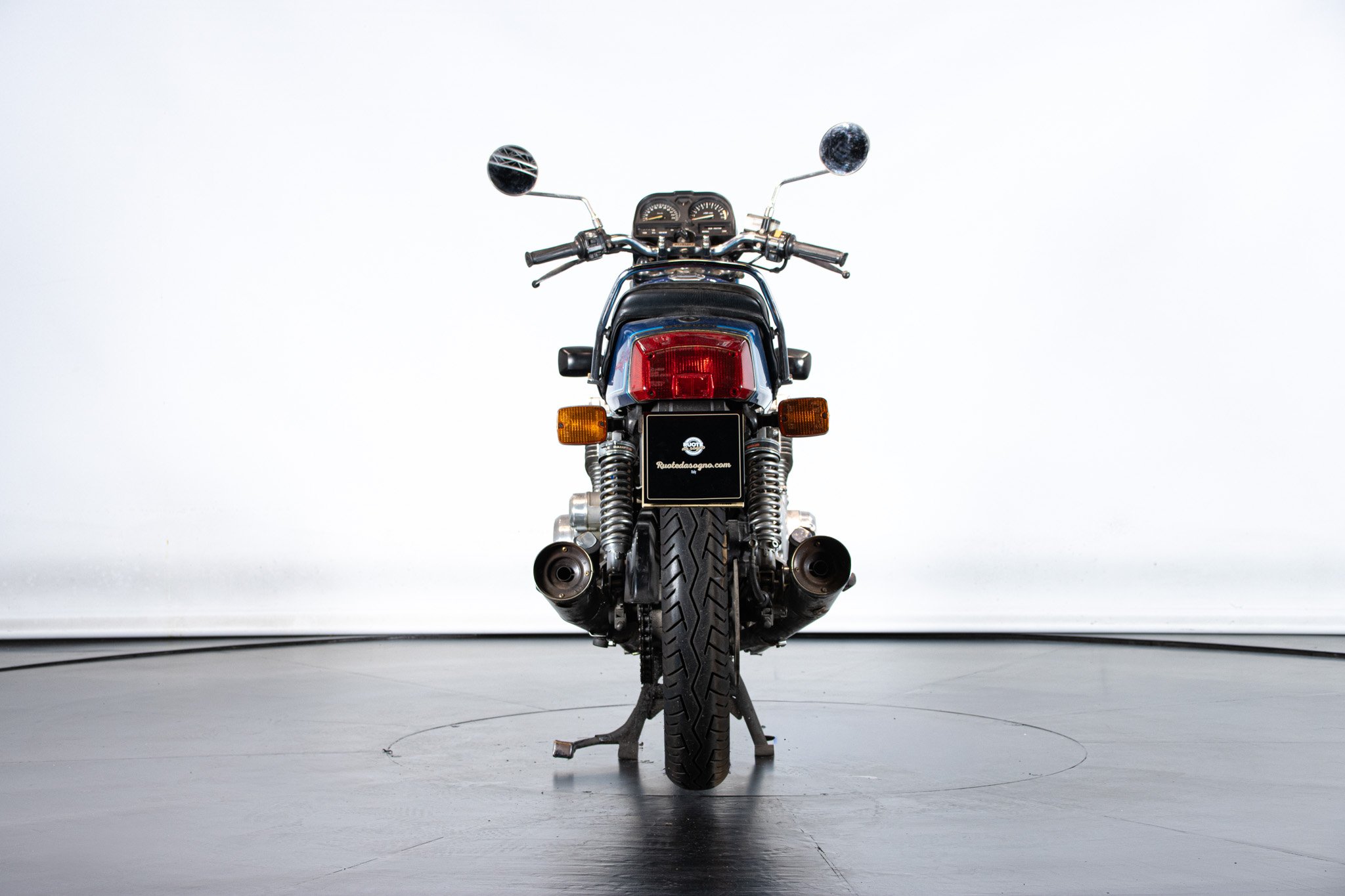Suzuki GSX 750 