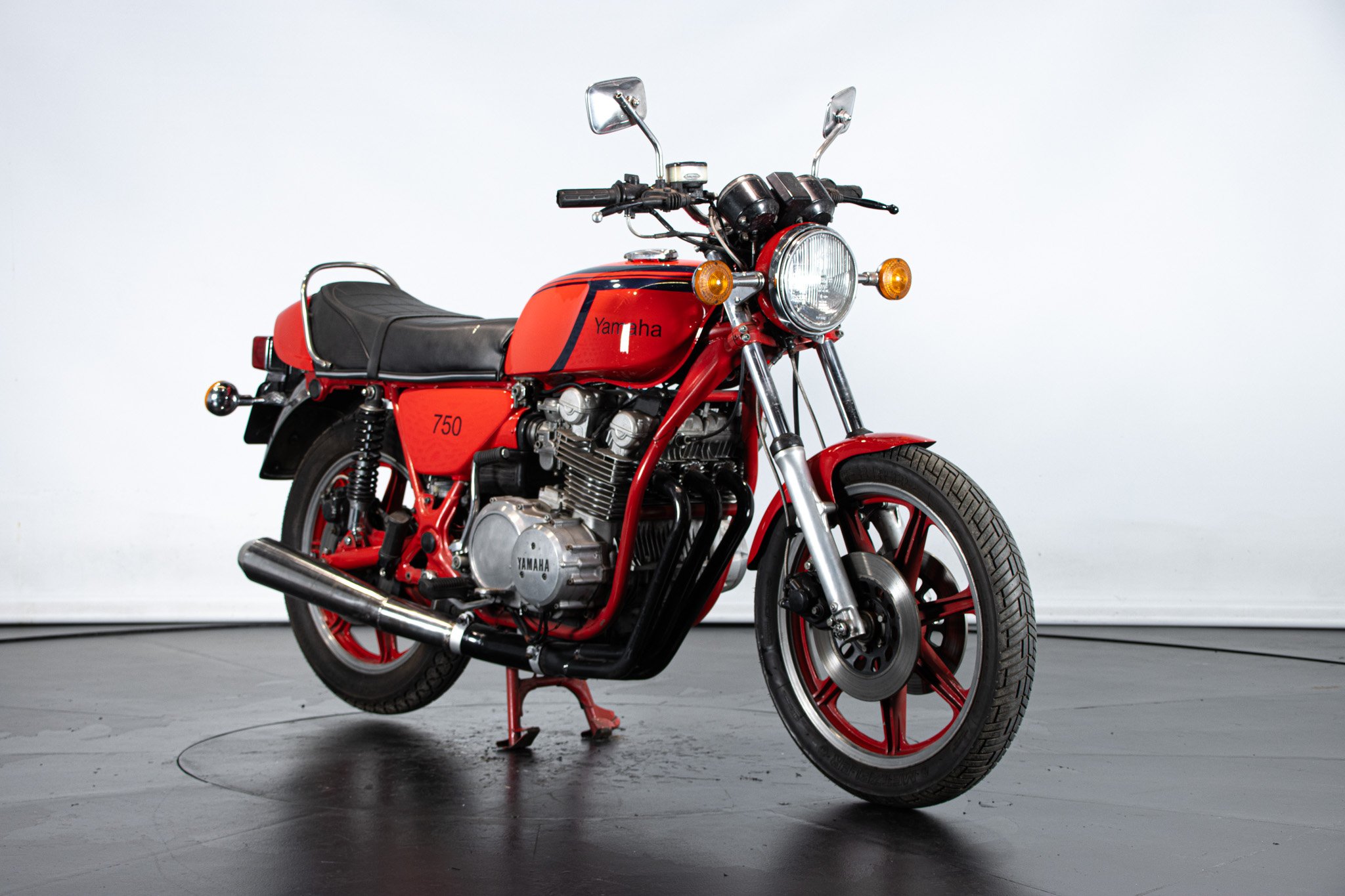 Yamaha XS 750 E 
