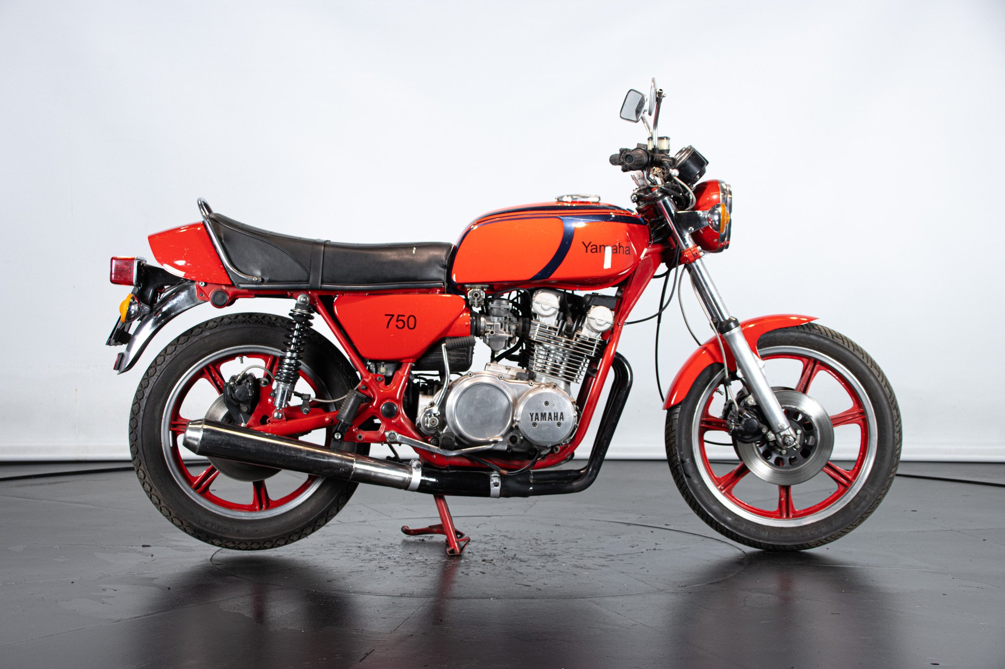Yamaha XS 750 E 