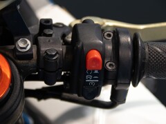 Aprilia RSV 1000 