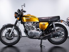 Honda CB 750 FOUR 