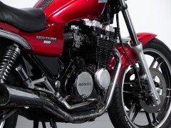 Honda 650 NIGHTHAWK 