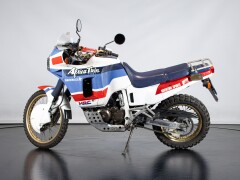 Honda XRV 650 AFRICA TWIN 