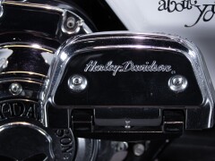 Harley Davidson ROAD KING CLASSIC 