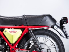 Moto Guzzi V7 SPORT 750 \"Telaio Rosso\" 