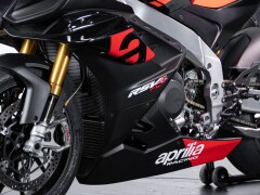 Aprilia RSV4 FACTORY WORKS 