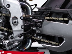 Aprilia RSV4 FACTORY WORKS 