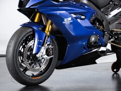 Yamaha R6 