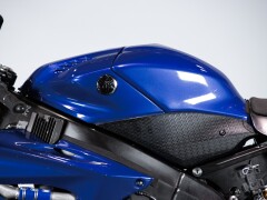 Yamaha R6 