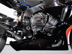 Yamaha R1 
