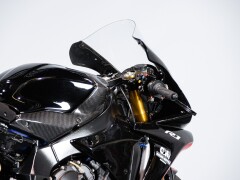 Yamaha R1 