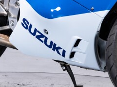 Suzuki 750 GSXR  